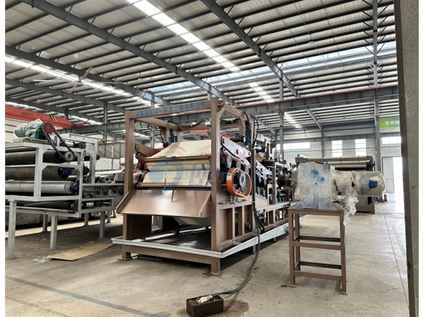 牛糞帶式脫水機（視頻）